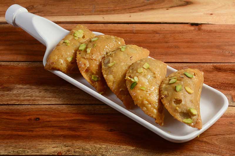 Gujiya