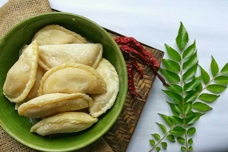 Kajjikaya Vundrallu