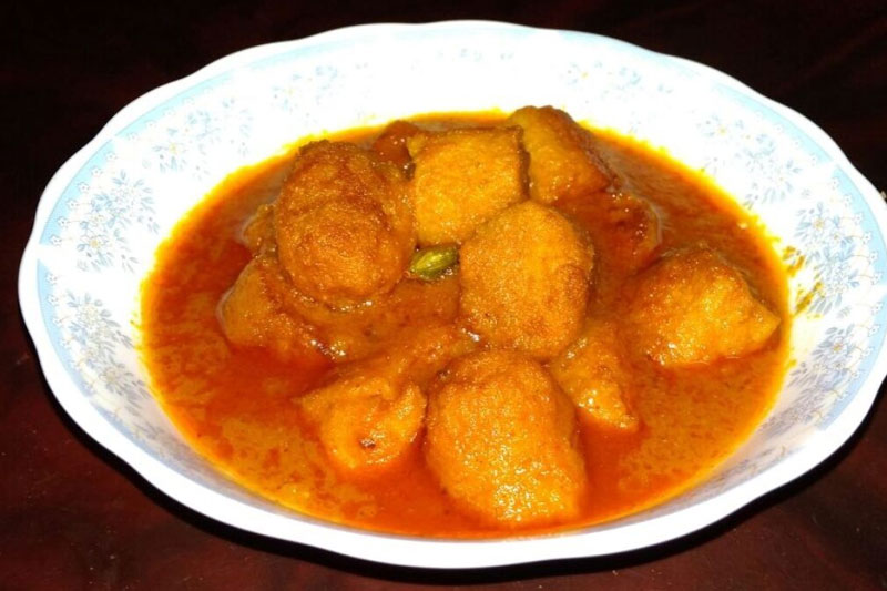 Chitol Macher Muitha